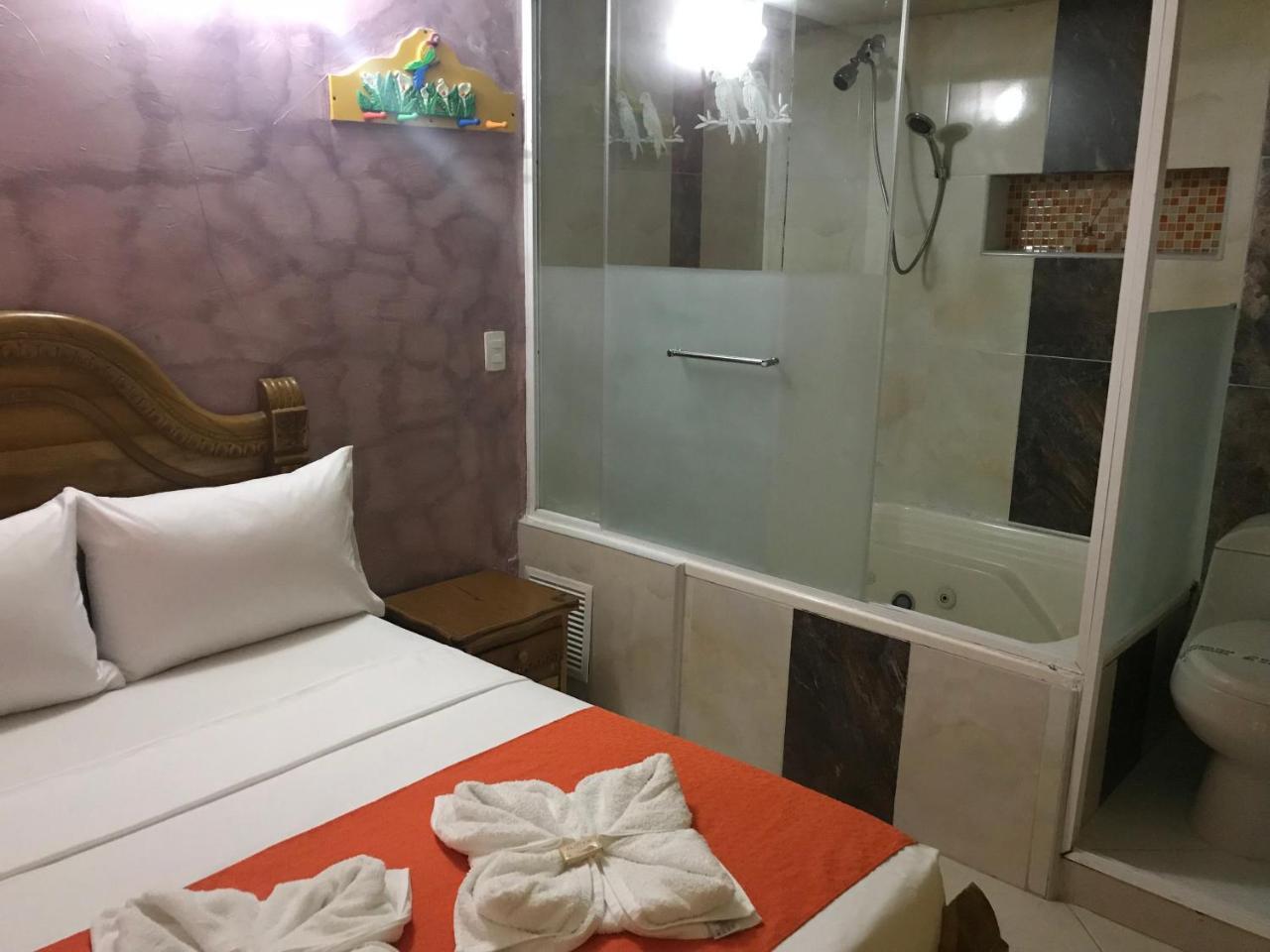 Hotel Las Guacamayas Guatapé 外观 照片