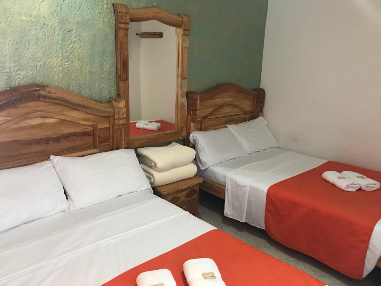 Hotel Las Guacamayas Guatapé 外观 照片