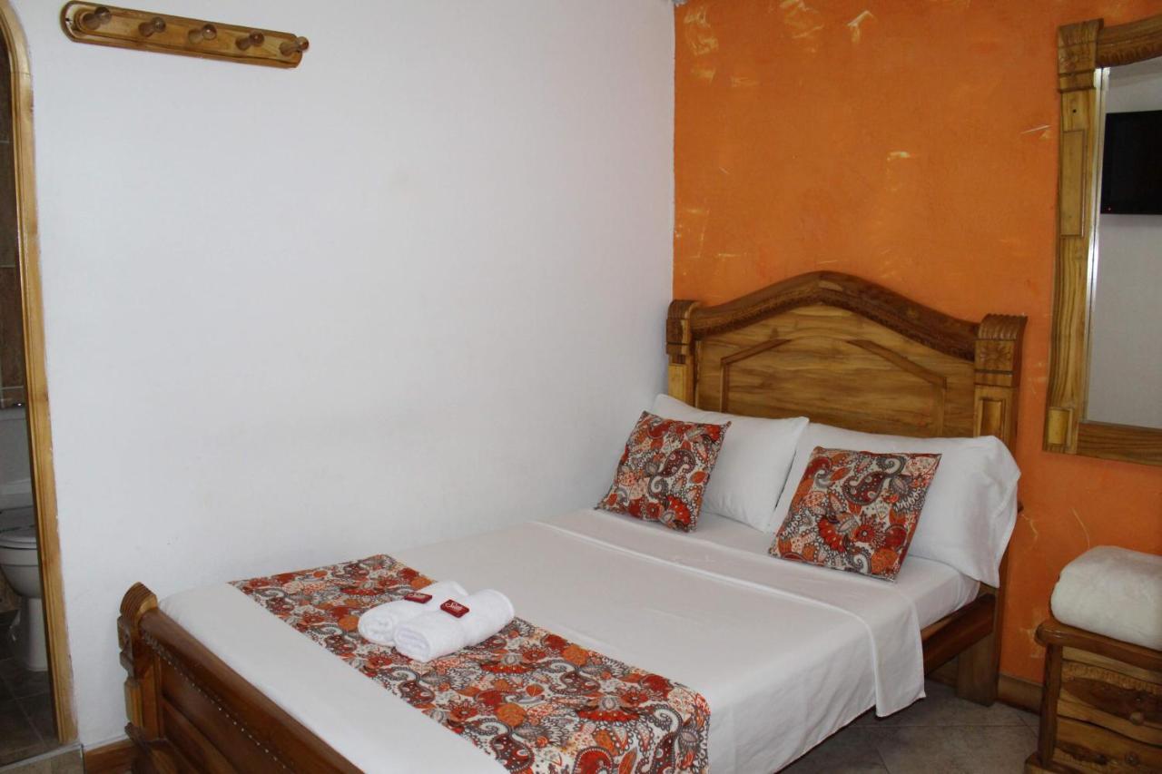 Hotel Las Guacamayas Guatapé 外观 照片