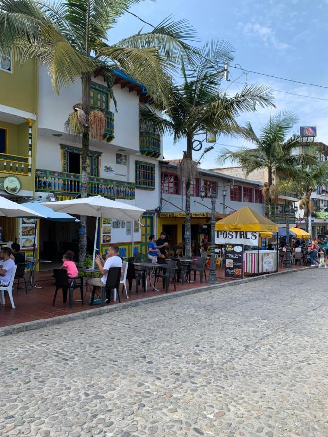 Hotel Las Guacamayas Guatapé 外观 照片